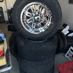 Ultra Predator 18x9 Wheel 8x6.5 Lug