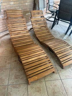 Pool/ sunbathing wood chairs