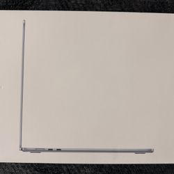 15” MacBook Air M4 256GB
