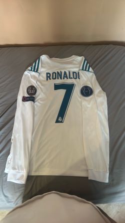 Selling 2017 Ronaldo Real Madrid long sleeve jersey
