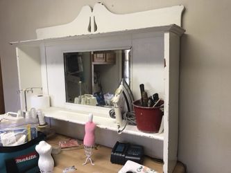 Vintage white chippy hutch top