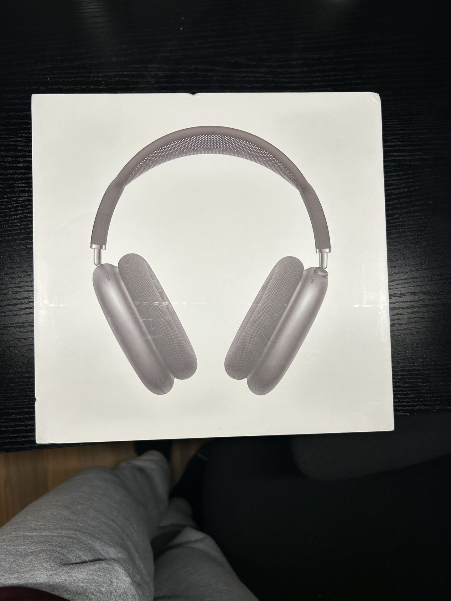 AirPod Maxes