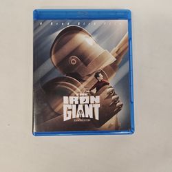 The Iron Giant Signature Edition Blu-Ray 812042-17