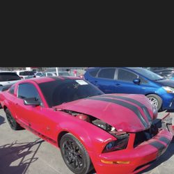 2008 MUSTANG GT Parts parts Parts