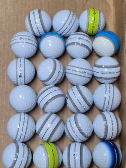 23 TaylorMade Stripe Golf balls Mint condition