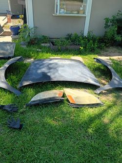 93-95 Honda Accord Front End Part $300