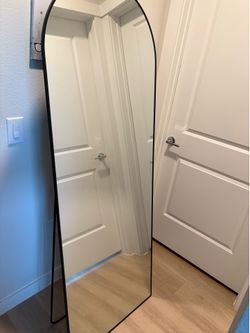 Full sized mirror