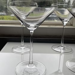 4 X Schmitt Zwiesel Pure Martini Glasses (orig  $68 For The Set)