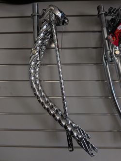 Bent springer fork square twist