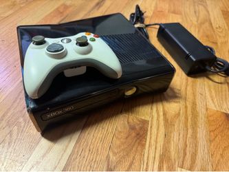 Xbox 360 S - 250gb