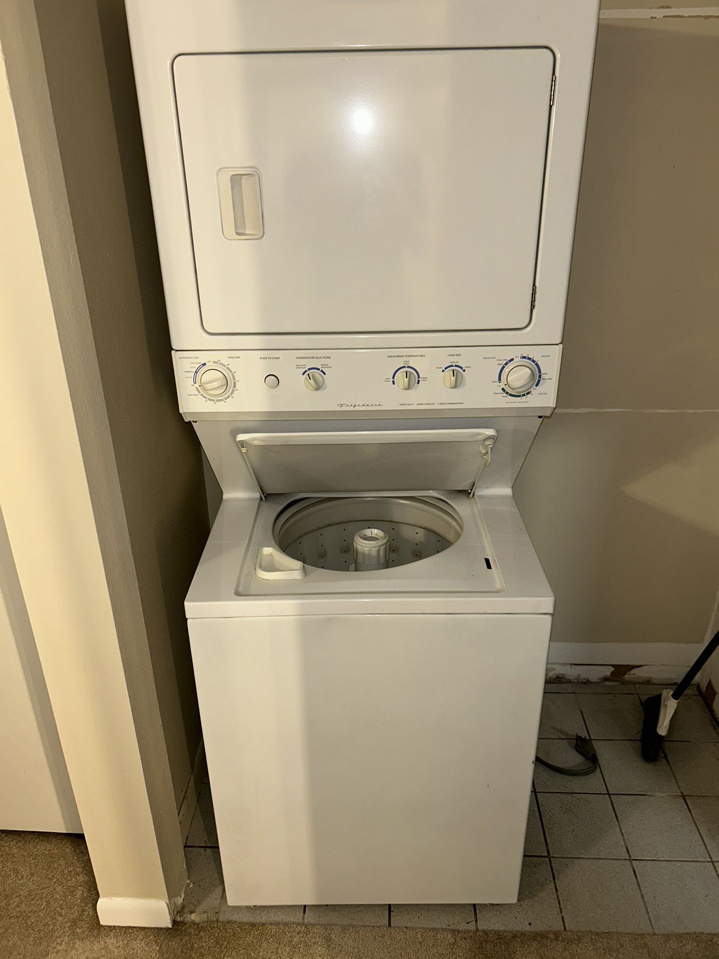 Stacked Washer & dryer