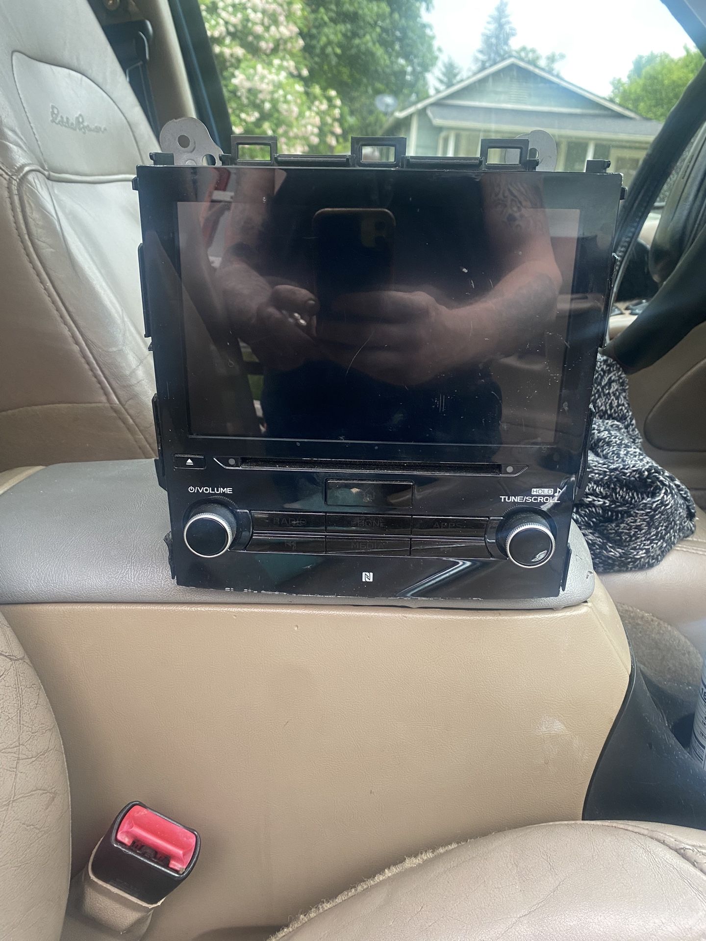 Subaru Car Stereo/ Harmon G31