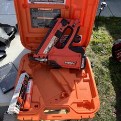 Paslode Framing Nail Gun