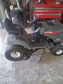 Riding  Lawnmower