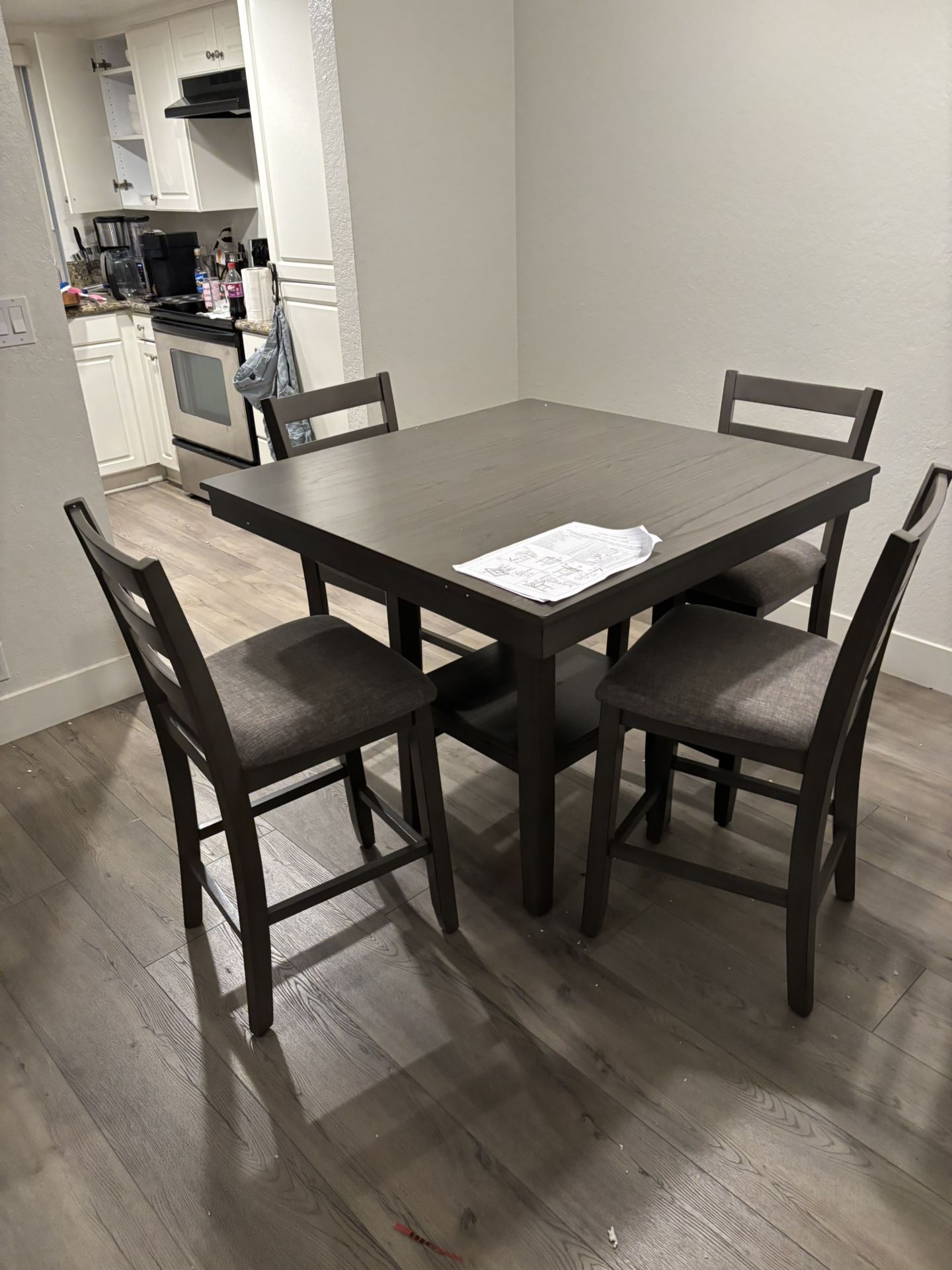 Dining Table Set