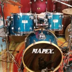 Drum Set 5pc Mapex Complete set 