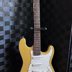 Fender Strat Replica New Strings, Custom Fender “graffiti Yellow” Paint