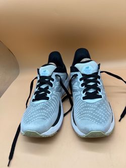New Balance Womens Fresh Foam 860 V11 W860E11 Gray Black Running Shoes Sz 9