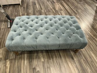 World Market Bench