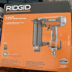 RIDGID Pneumatic 18-Gauge 2-1/8 in. Brad Nailer with CLEAN DRIVE Technology, and Tool Bag