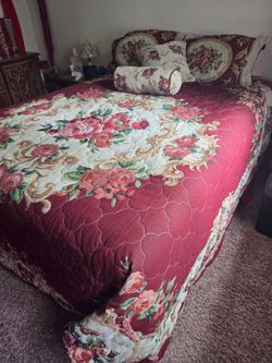 Queen size bedset