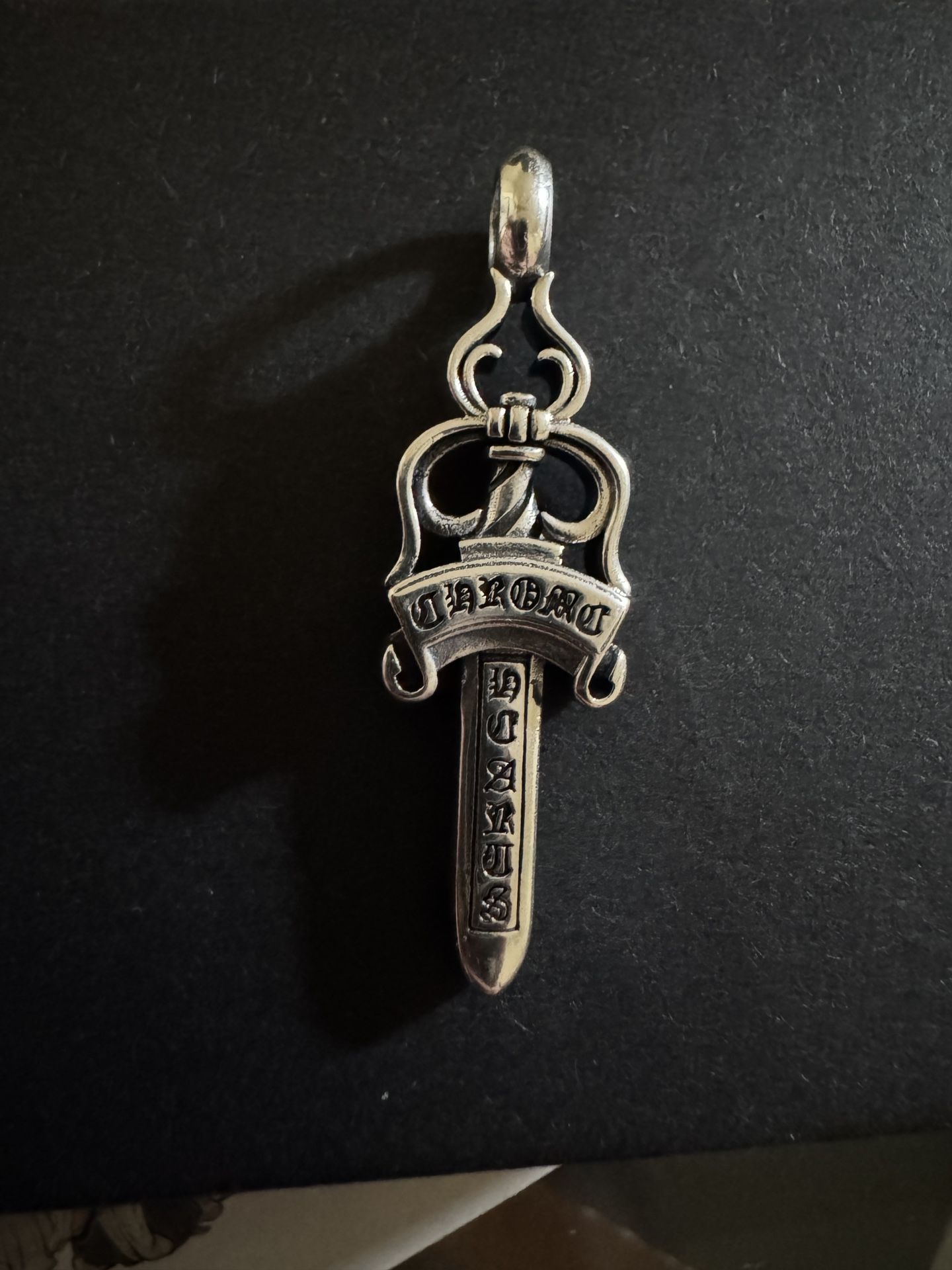 Croce heart pendant
