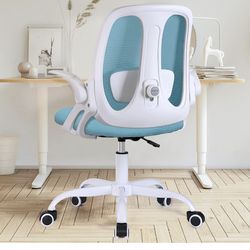 Ergonomic Computer Desk Chair with 2D Lumbar Support and Flip-up Arms, Swivel Breathable Mesh Task Chair with Adjustable Height for Home Office