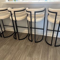  BarStools 