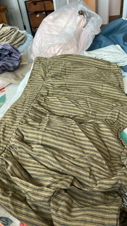 18” queen cotton striped Bed Skirt