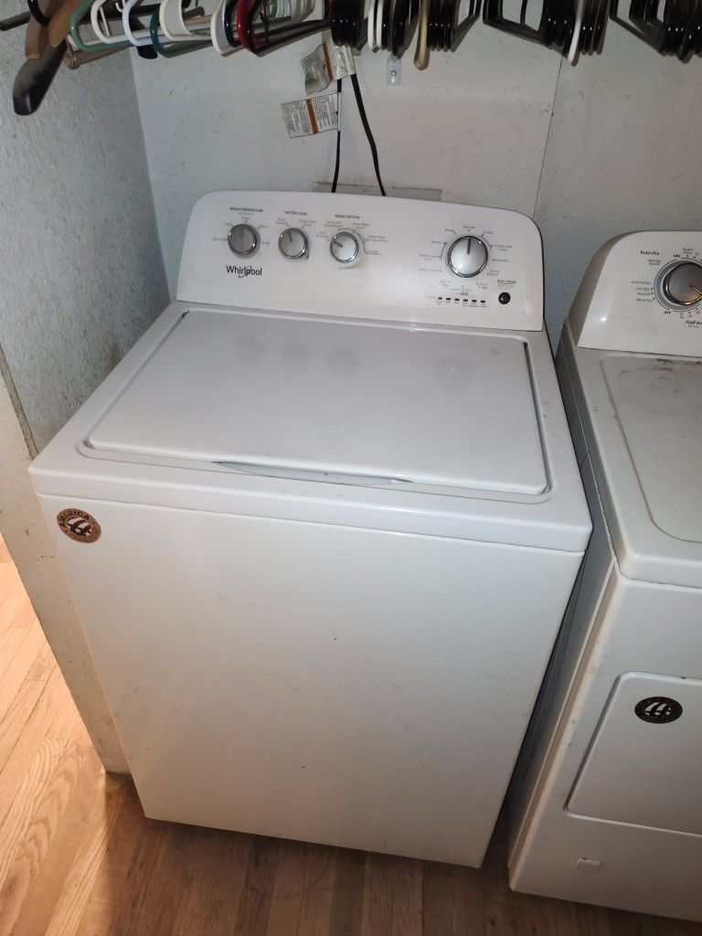 Whirlpool Washer And Dryer 