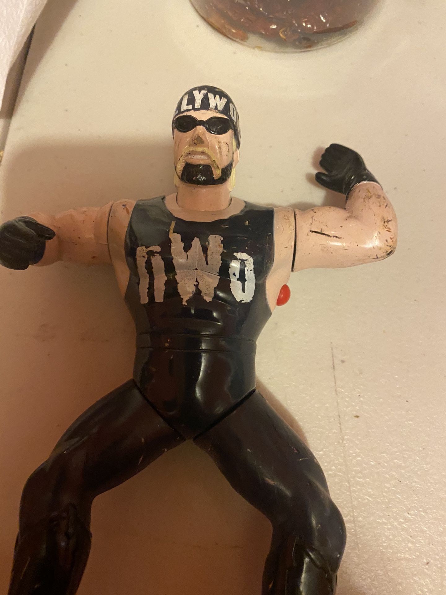 1997 Wcw Vibrating Wrestling Action Figure