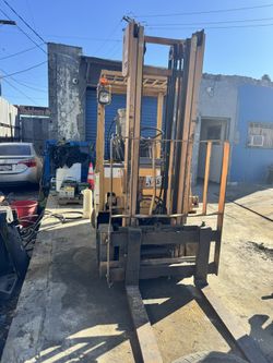 FG18S Forklift
