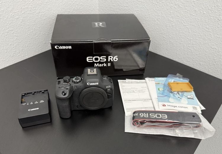 Canon EOS R5 Mark II