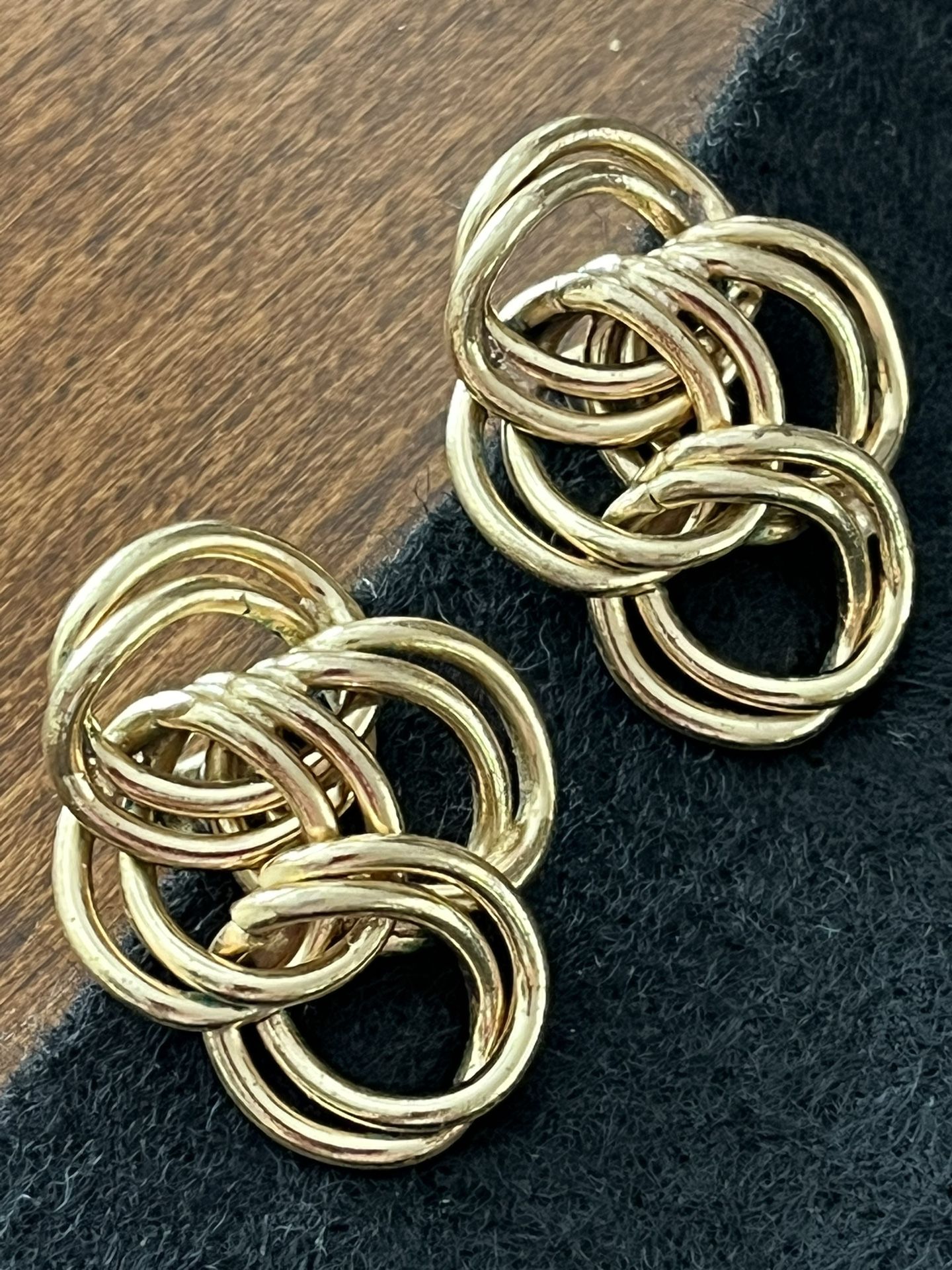 Vintage Bergere Clip On Earrings