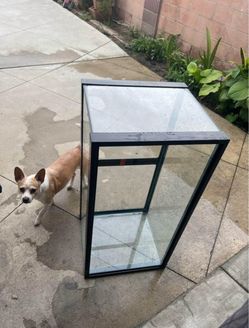 Aquarium tank