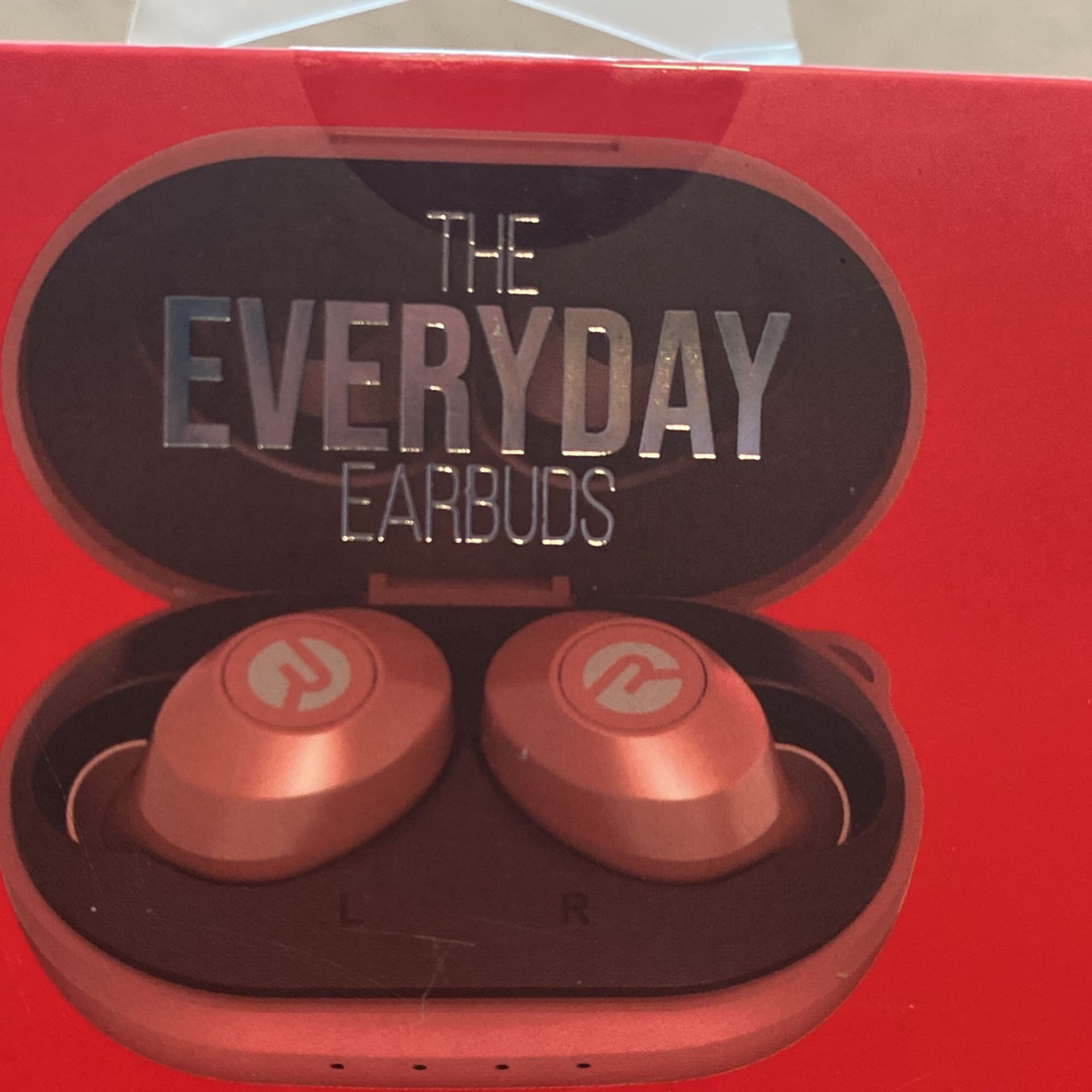 Raycon Everyday earbuds For Apple, Android, And other Bluetooth Devices