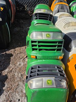 ((READ AD))(($60 EACH))((HOOD LA--SERIES Johndeere)) Riding Mower