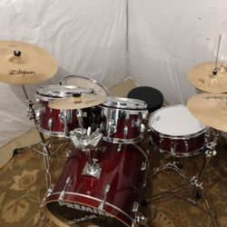 Full Drum Set