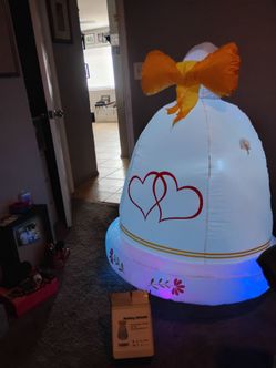 Wedding day inflatable bell