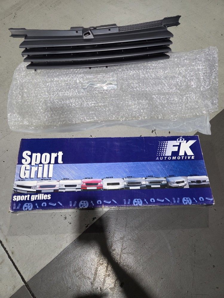FK Automotive Front Badgeless Grill For Mk4 VW Jetta