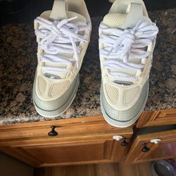 LV skates 