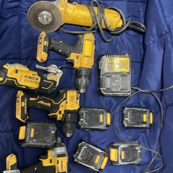 Dewalt Power Tools  Full Set 225