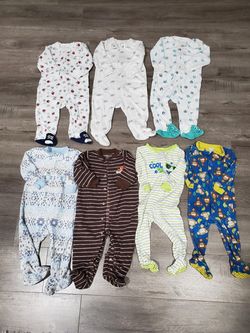 Baby boy pjs sleep and play size 9months