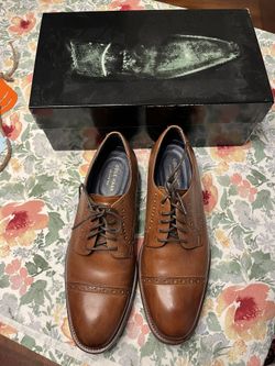 Mans Leather Shoes 9 1/2  Cole Haan 