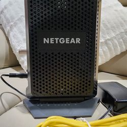 NETGEAR Cable Modem DOCSIS 3.1 (CM1000) Gigabit Modem