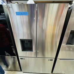 LG 26 cu. ft. Smart Counter-Depth MAX French Door Refrigerator $999 