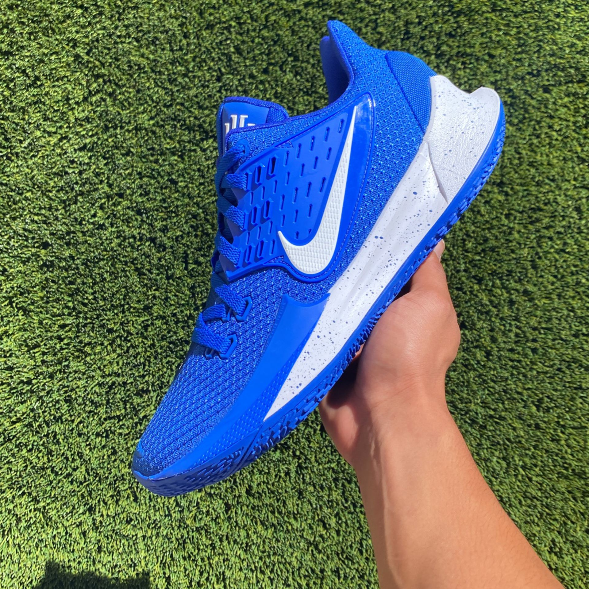 Kyrie Low 2 TB ‘Racer Blue’ Size 12