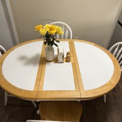 Mesa Table 