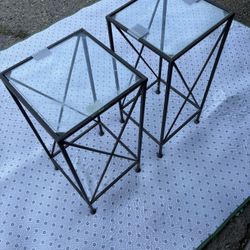 Glass End Tables 25$