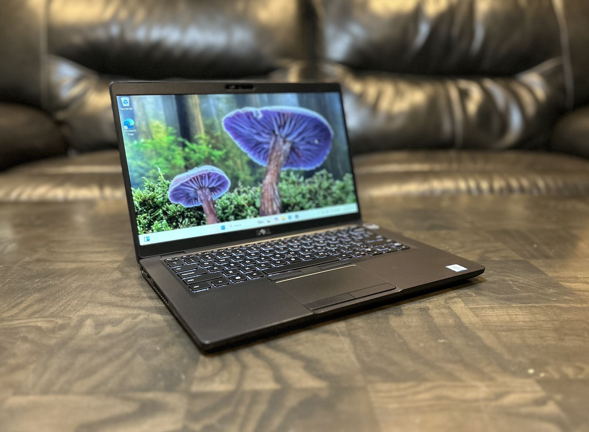 DELL Latitude 5400 Core i7 8th gen. 16GB RAM 512GB SSD Full HD 1080p Windows 11 laptop computer